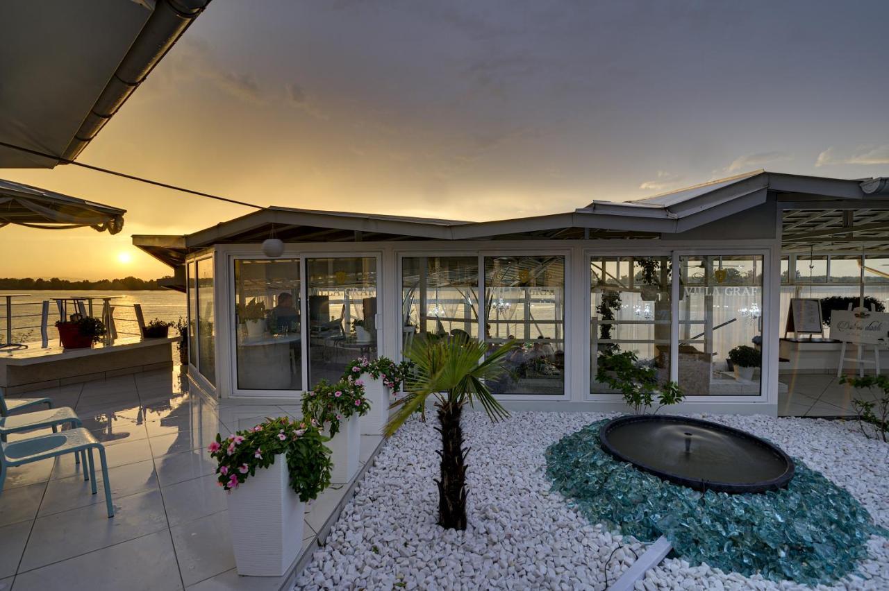Apartments Villa Graf Smederevo Buitenkant foto