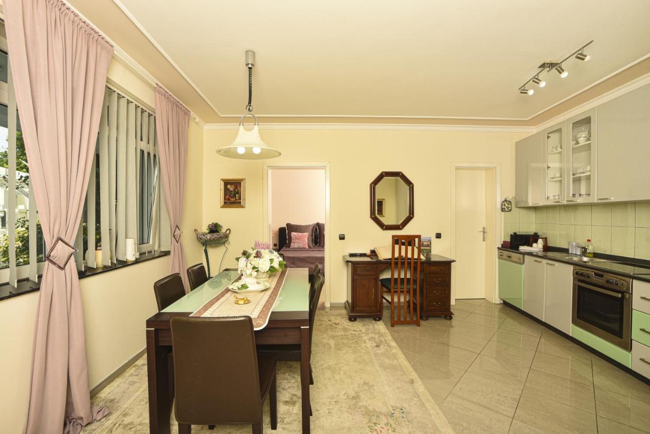 Apartments Villa Graf Smederevo Buitenkant foto