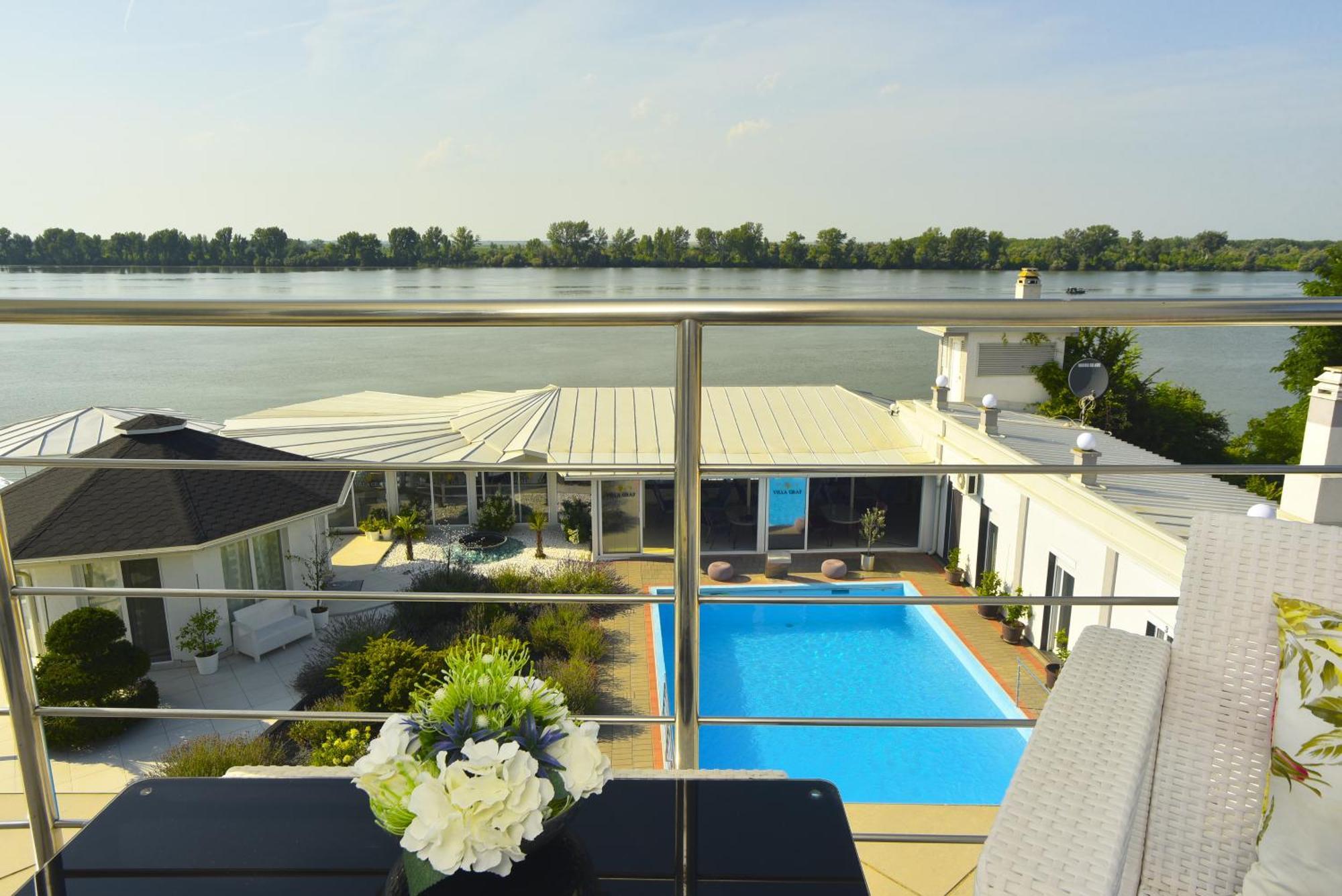 Apartments Villa Graf Smederevo Buitenkant foto